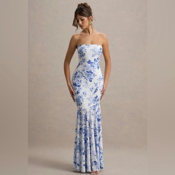 Club L London Dresses & Skirts - Club London Maxi Dress Blue Florals